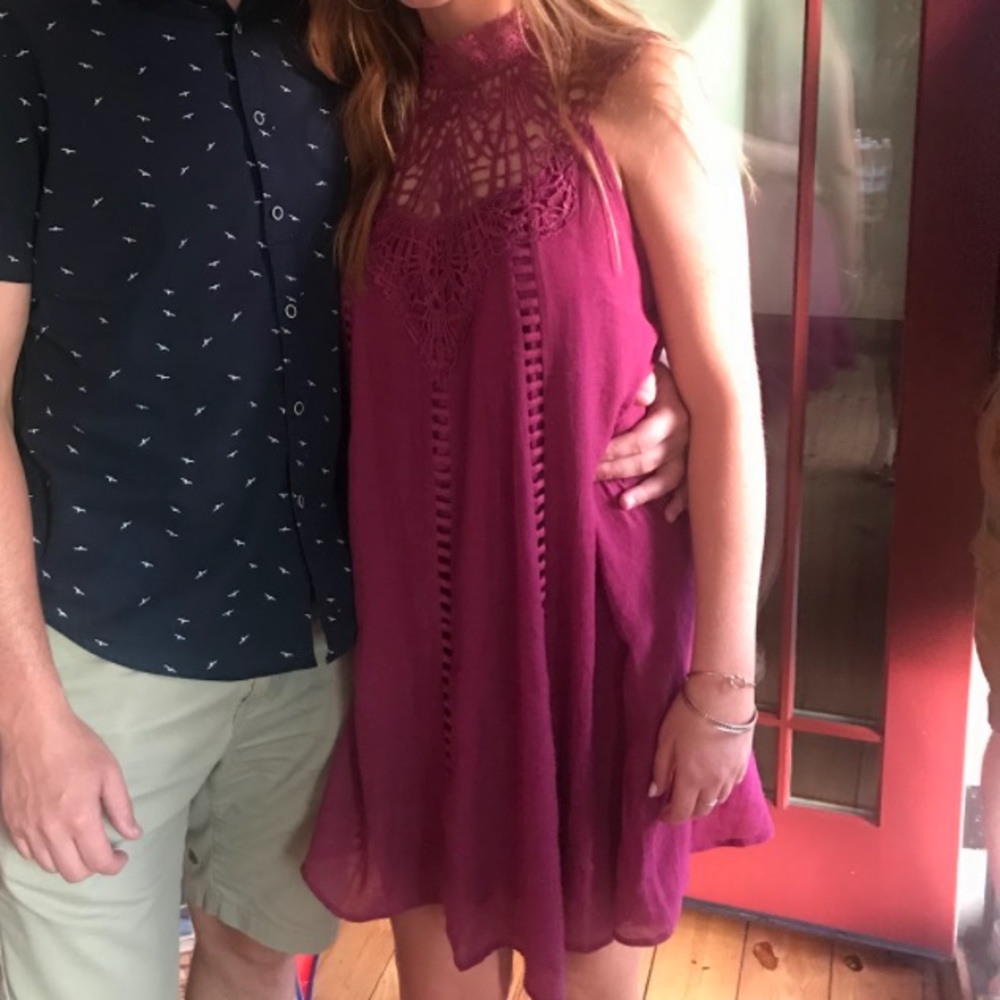 Maroon Vici Entro Mini Tent Dress with neck detail